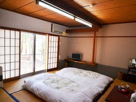 おおぐて湖畔 しらさぎ荘