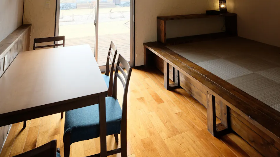 Hira Shofuku Onsen Holiday Afternoon