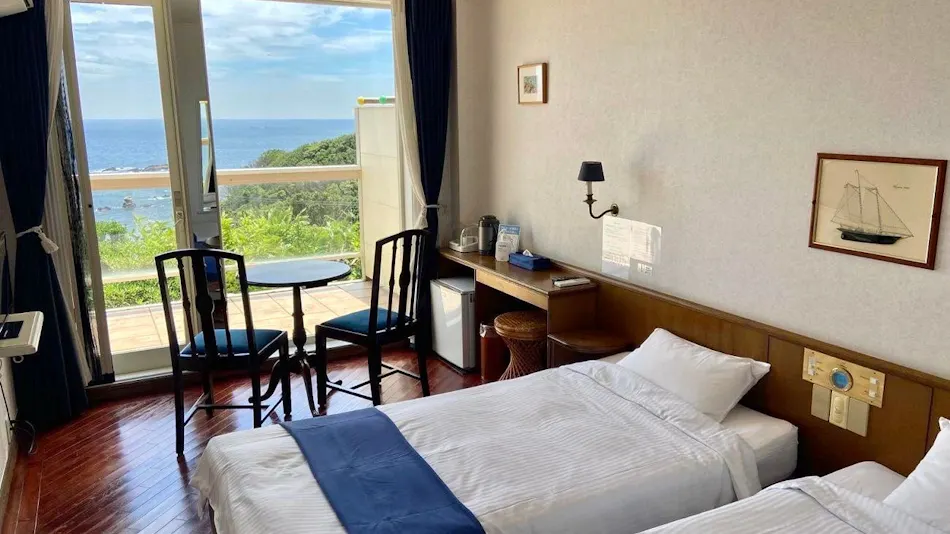 Hotel Cliffside