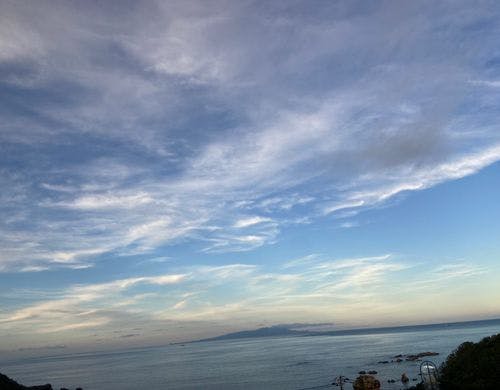 レストランテラスでの夕方の景色