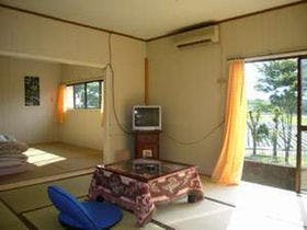 ライラックホテルズ・アンド・リゾート（旧：ビジネスホテル　ライラック）