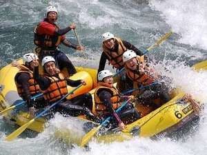 ล่องแก่ง