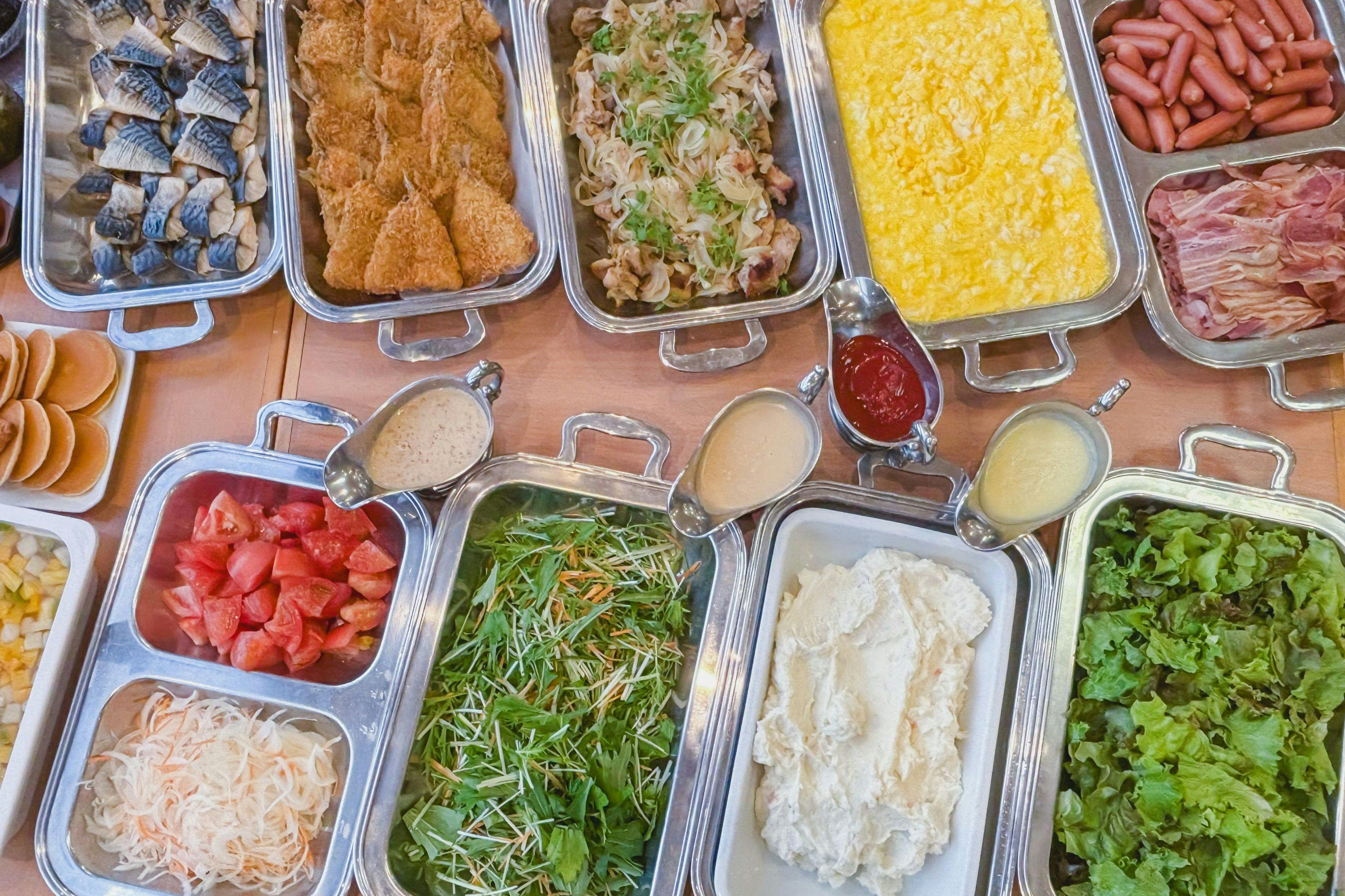 บุฟเฟ่ต์อาหารเช้าทั้งหมด