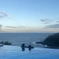 สระน้ำเย็น