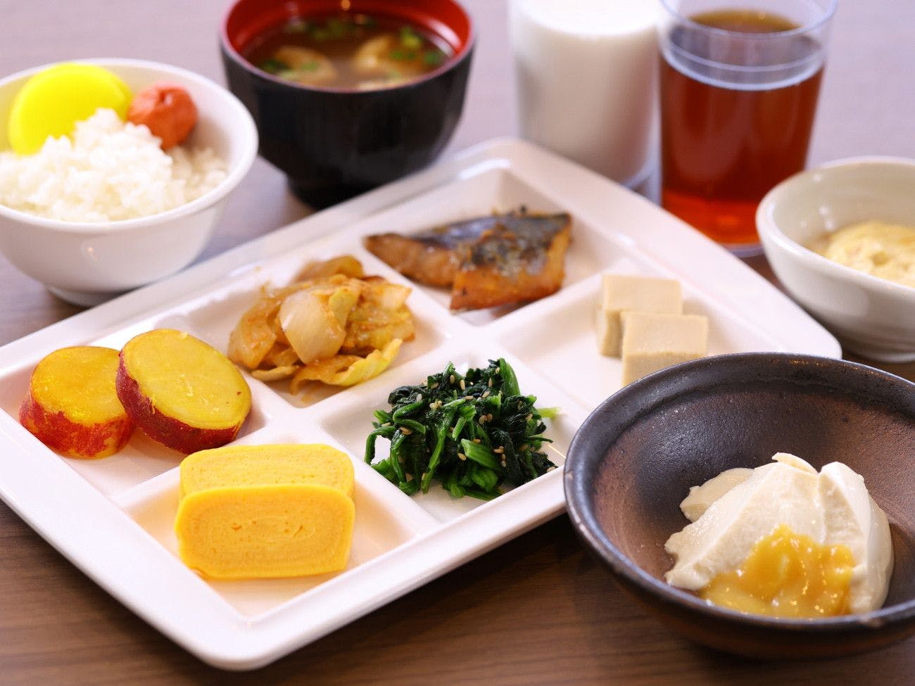 บุฟเฟ่ต์อาหารเช้า / สไตล์ญี่ปุ่น