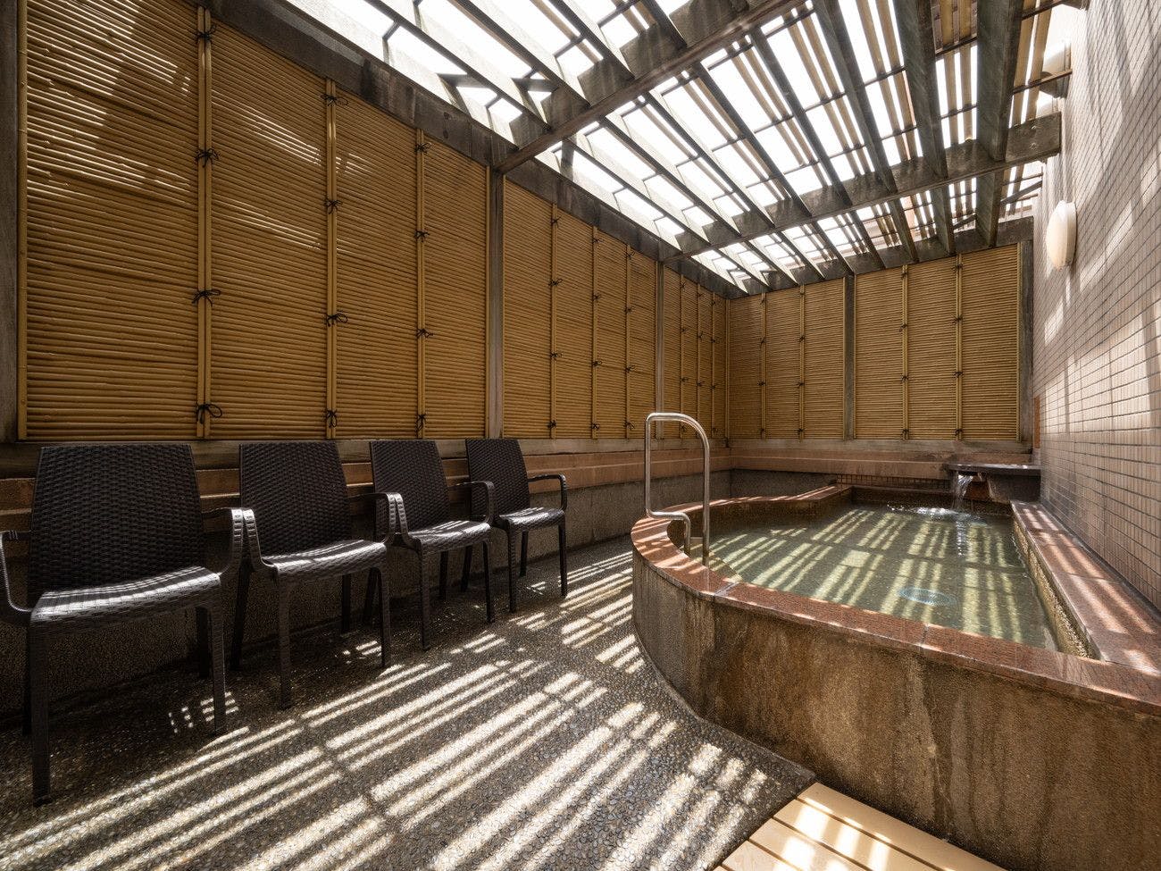 Apaspa - Pemandian Wanita