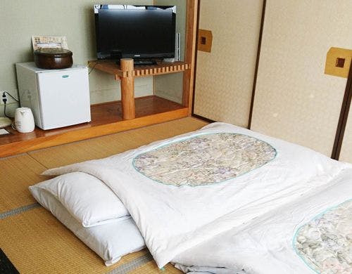 ・＜和室＞最大4名様まで泊まって頂けます