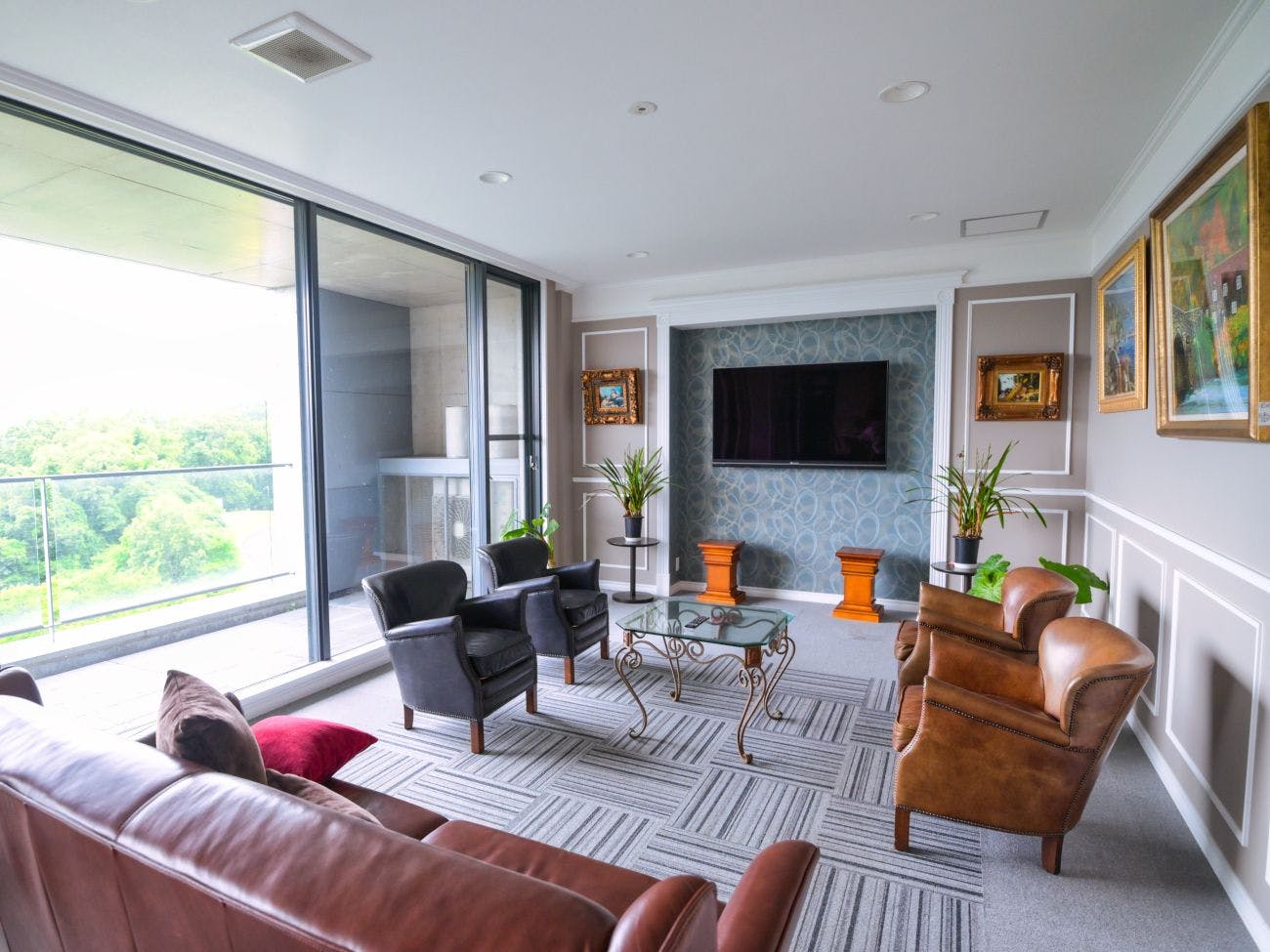 【อาคารคอนโดมิเนียม】ล็อบบี้