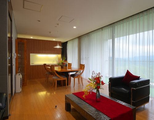 スーペリアダブル ■97平米/最大4名■