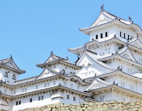 【姫路城（白鷺城）】まで車で１時間