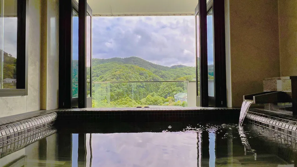 Condominium Hotel with Semi-Open-Air Baths in All Rooms - Garland Court Usami