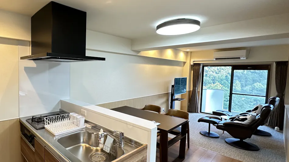 Condominium Hotel with Semi-Open-Air Baths in All Rooms - Garland Court Usami