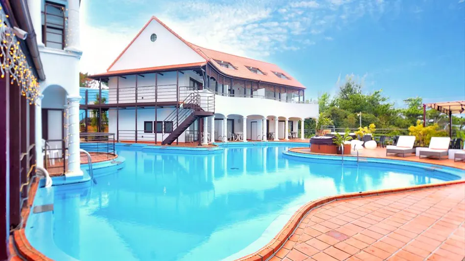 The Pool Resort Okinawa