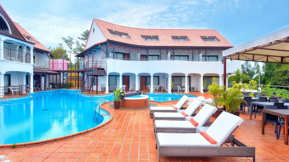 The Pool Resort Okinawa
