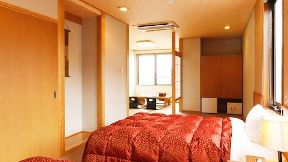 Tsuruyaryokan