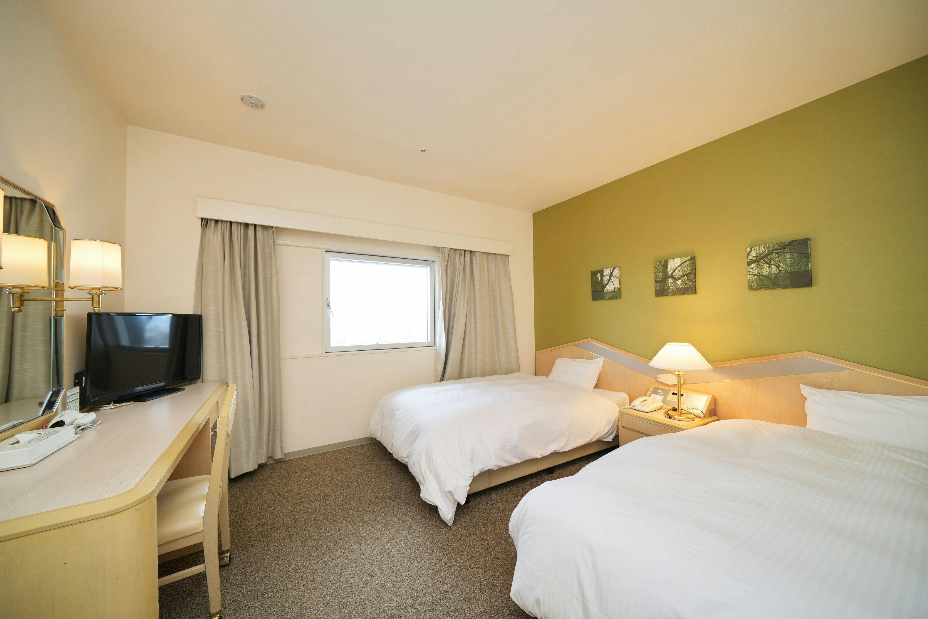 Shin-Osaka Washington Hotel Plaza