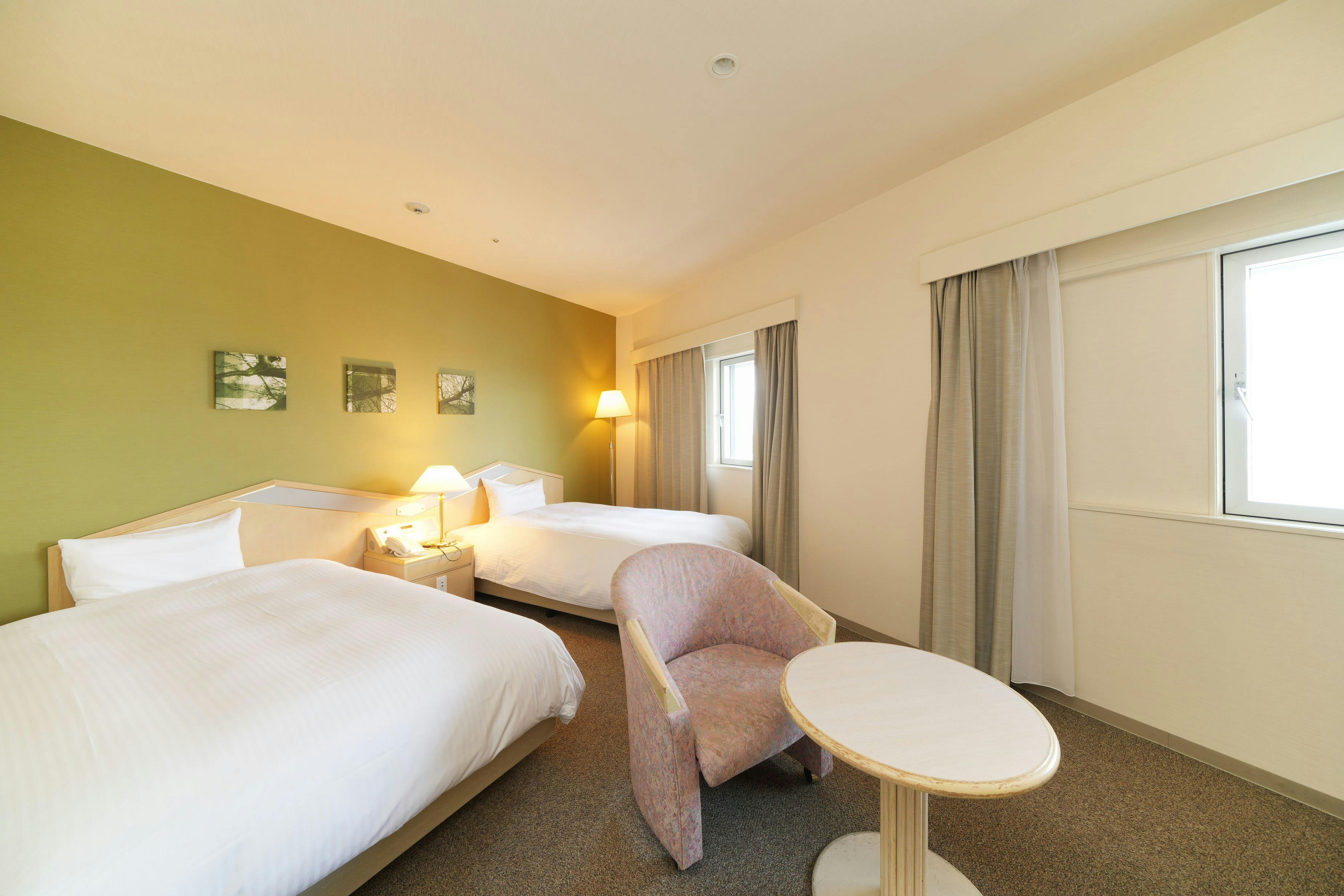 Shin-Osaka Washington Hotel Plaza