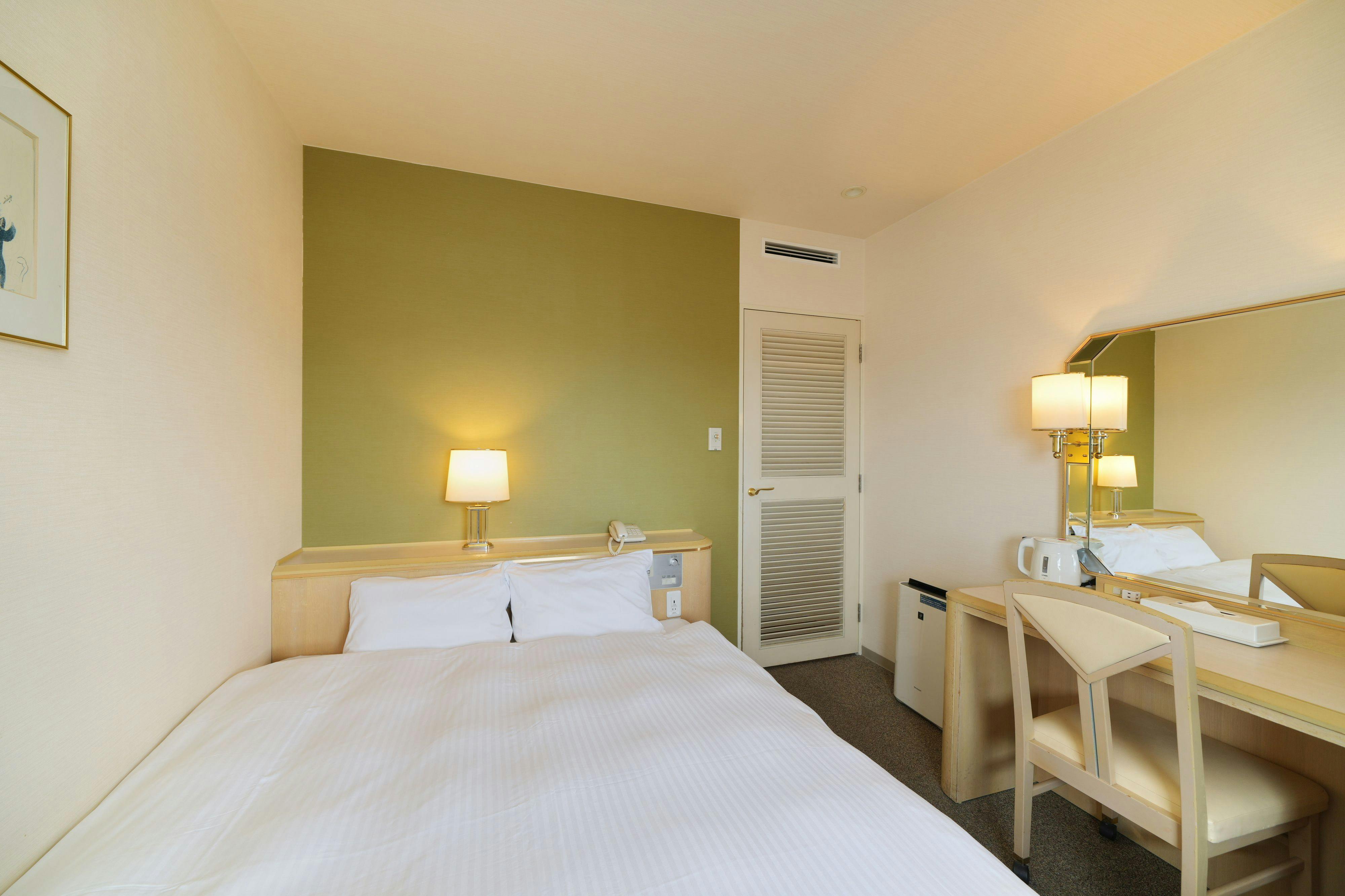 Shin-Osaka Washington Hotel Plaza