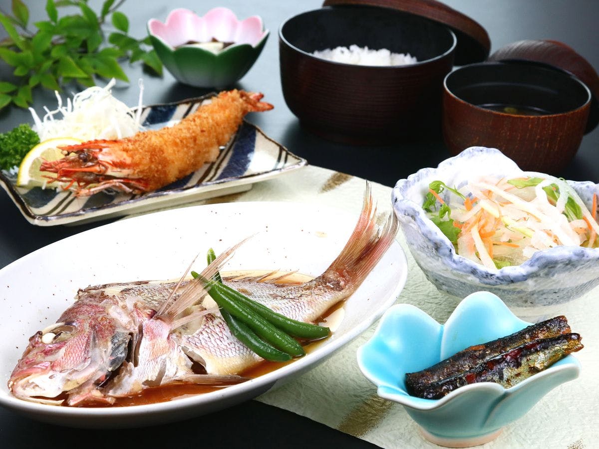 ร้านอาหาร ◆ ชุดอาหารปลาต้ม