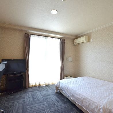 ห้องเตียงใหญ่ อาคารใหม่