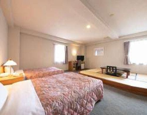 デラックスツイン