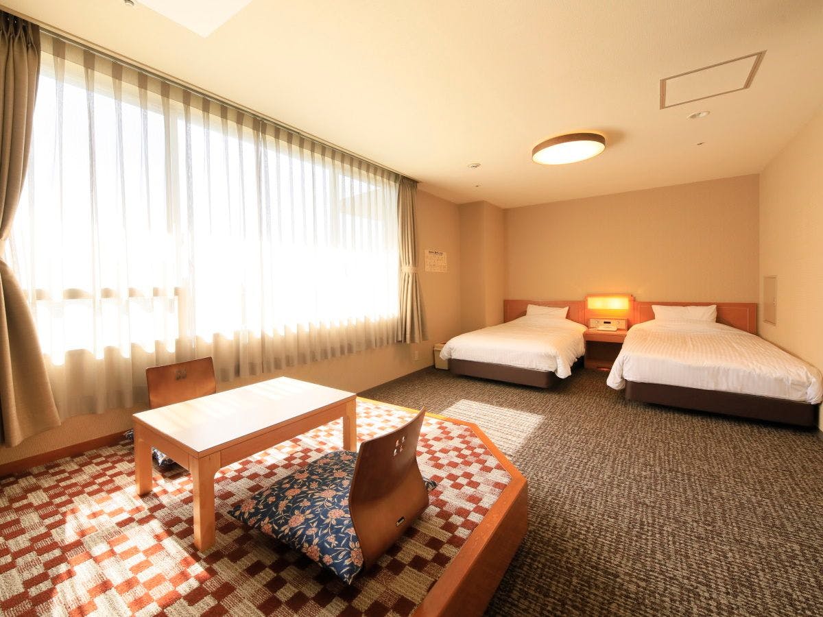 【Kamar Twin Gaya Barat (dengan unit kamar mandi)】