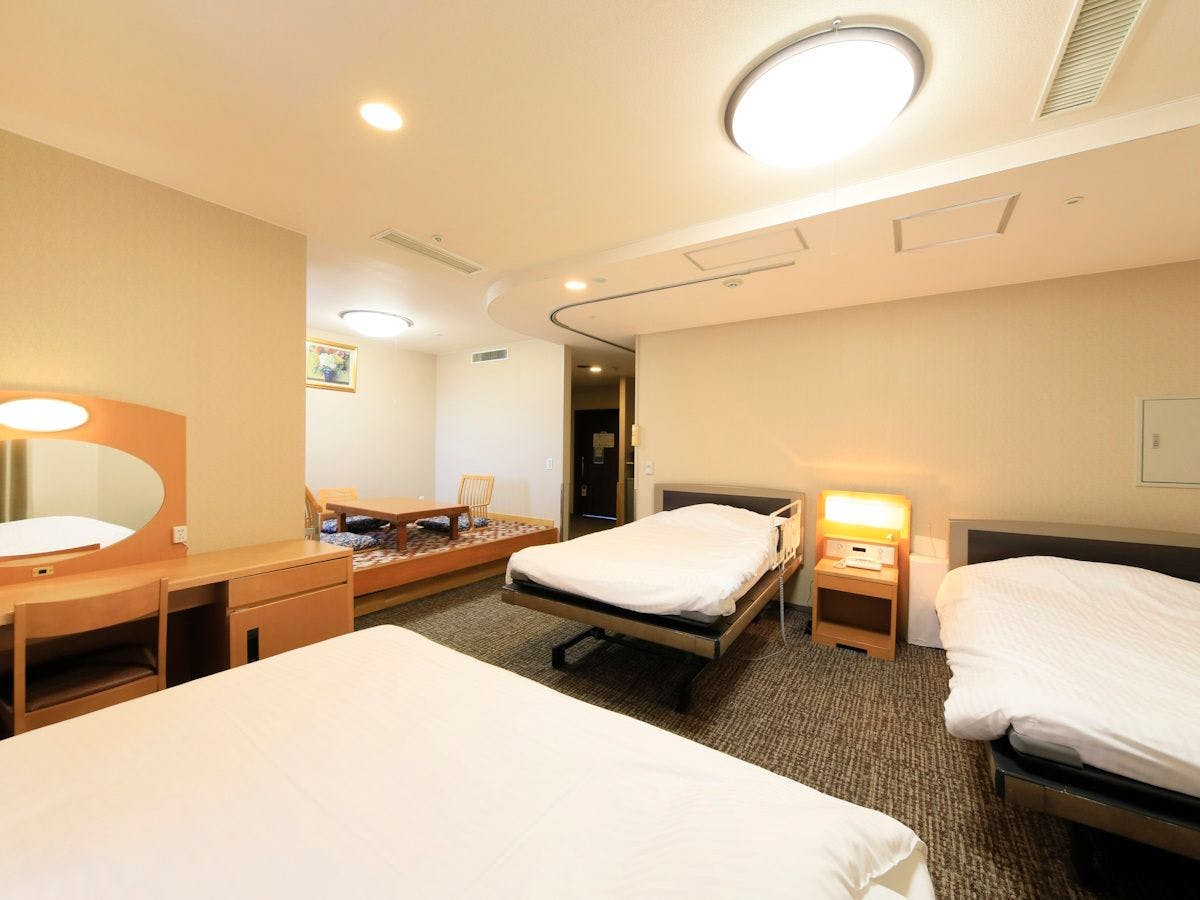 [Bilik Triple Mesra OKU]