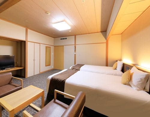 【和風ツイン（シャワー、トイレ付）】