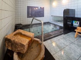 スーパーホテル沖縄・名護　大浴場　万座深海の湯