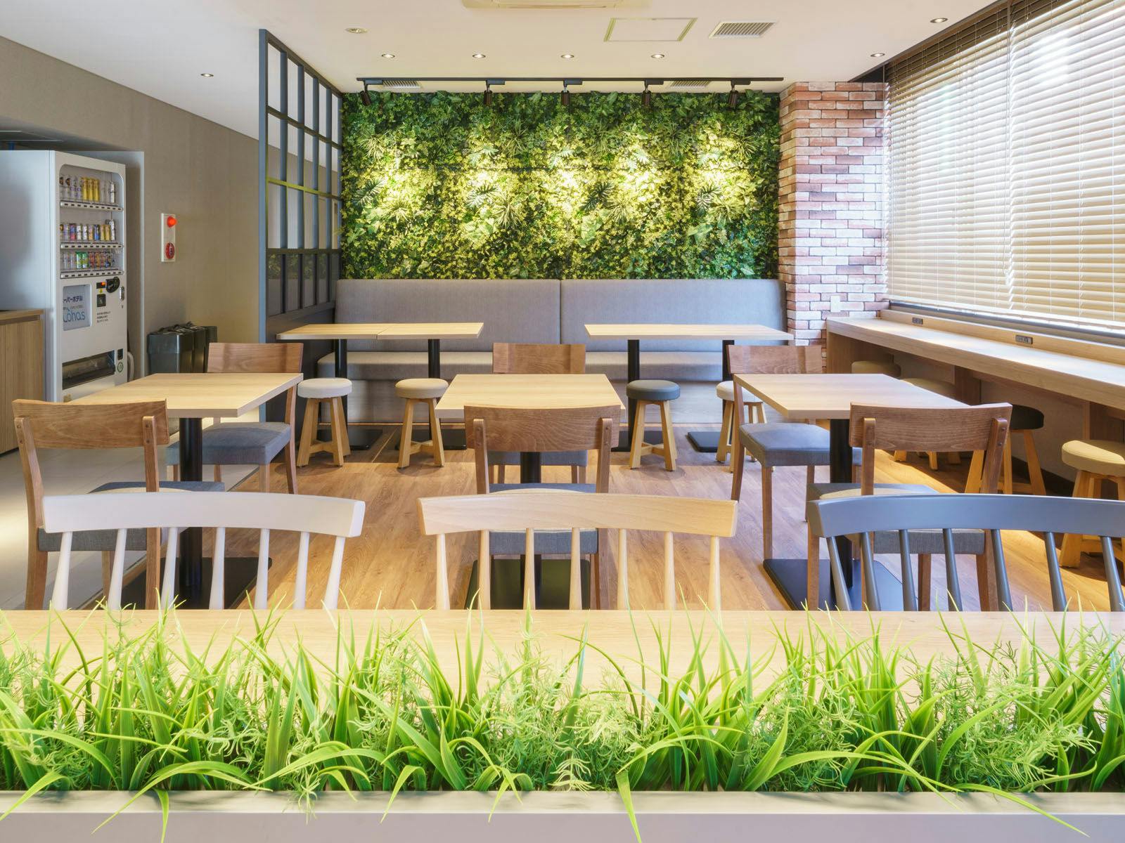 ในตอนเช้าเป็นสถานที่ให้บริการอาหารเช้า