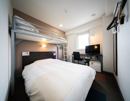 スーパールーム