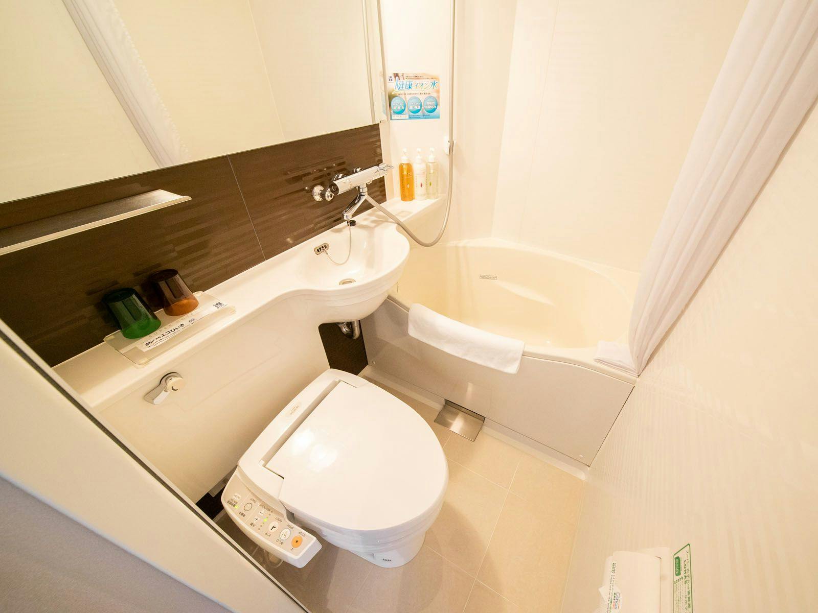 ห้องพักทุกห้องมีห้องน้ำในตัว