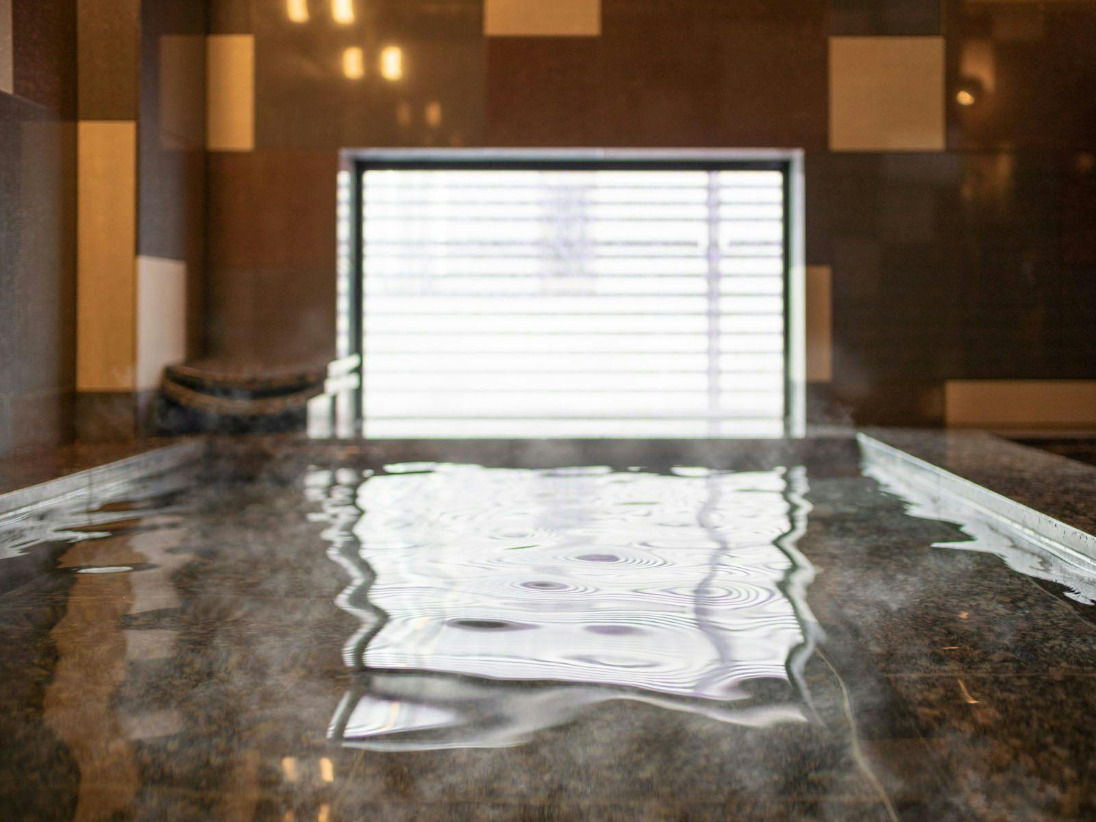 โปรดผ่อนคลายและบรรเทาความเหนื่อยล้าจากการทำงานและการเดินทาง