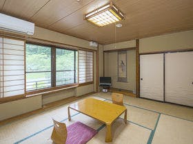 須坂温泉古城荘