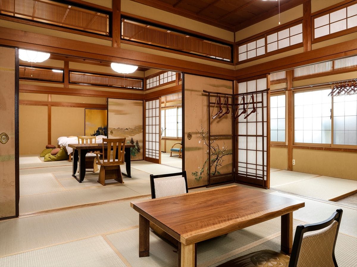 Dorogawa Onsen Kakujin