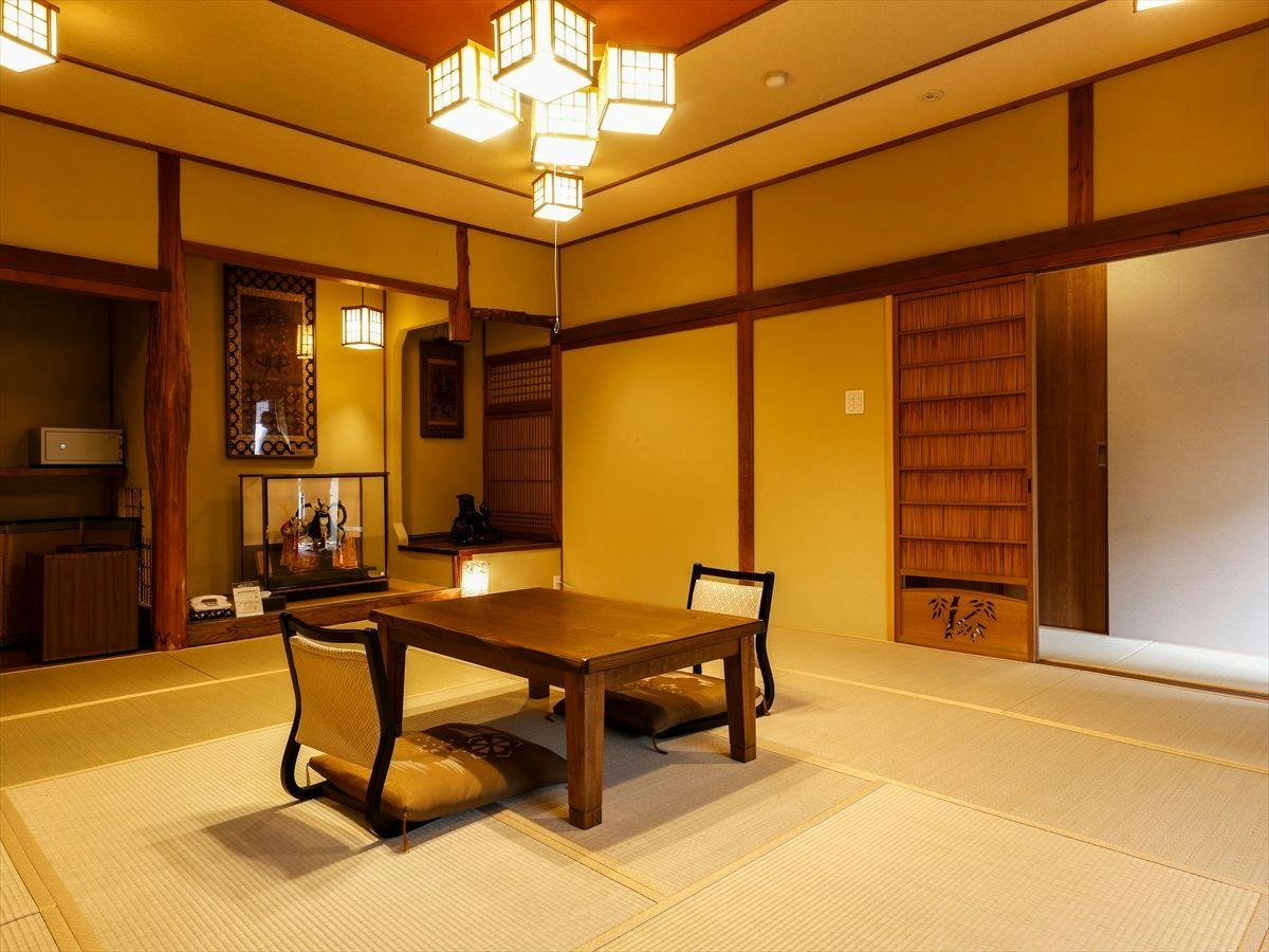 Dorogawa Onsen Kakujin