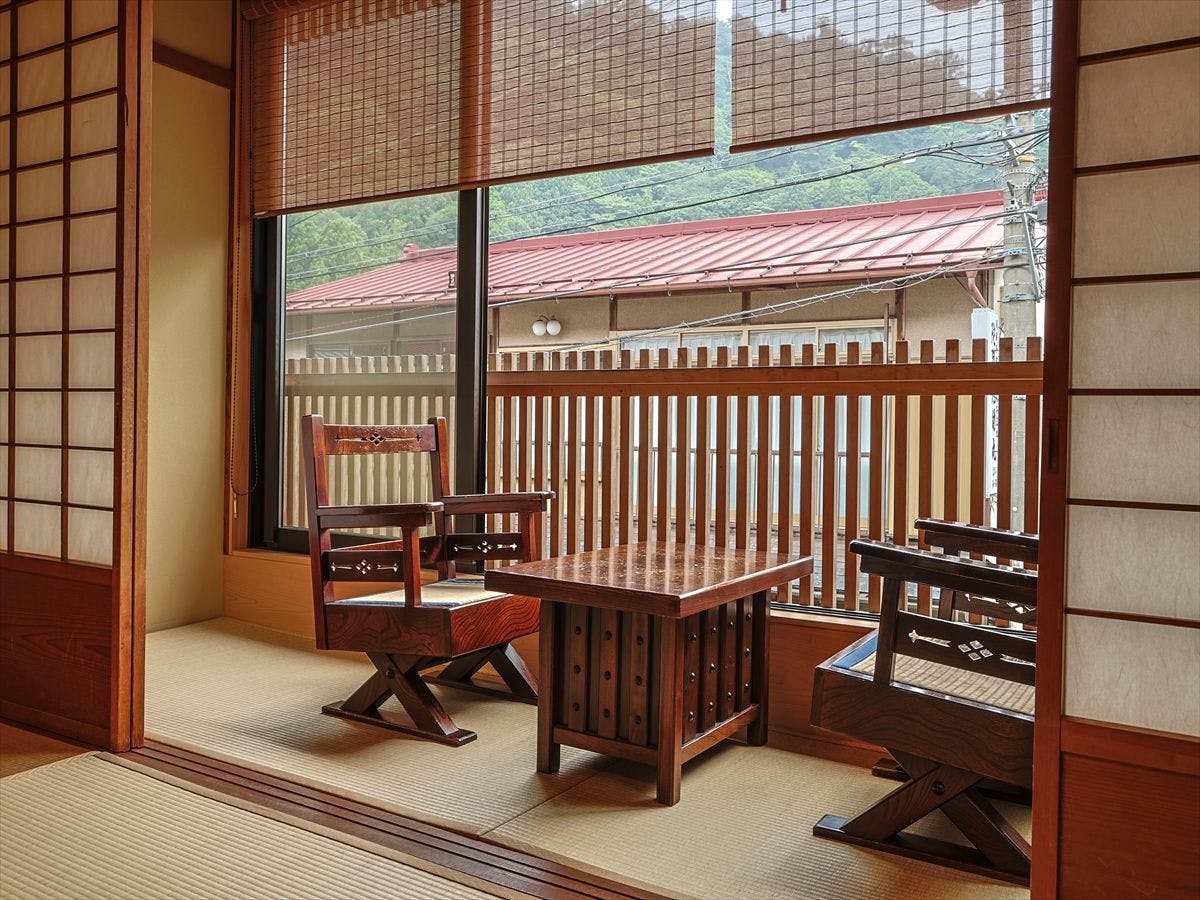 Dorogawa Onsen Kakujin
