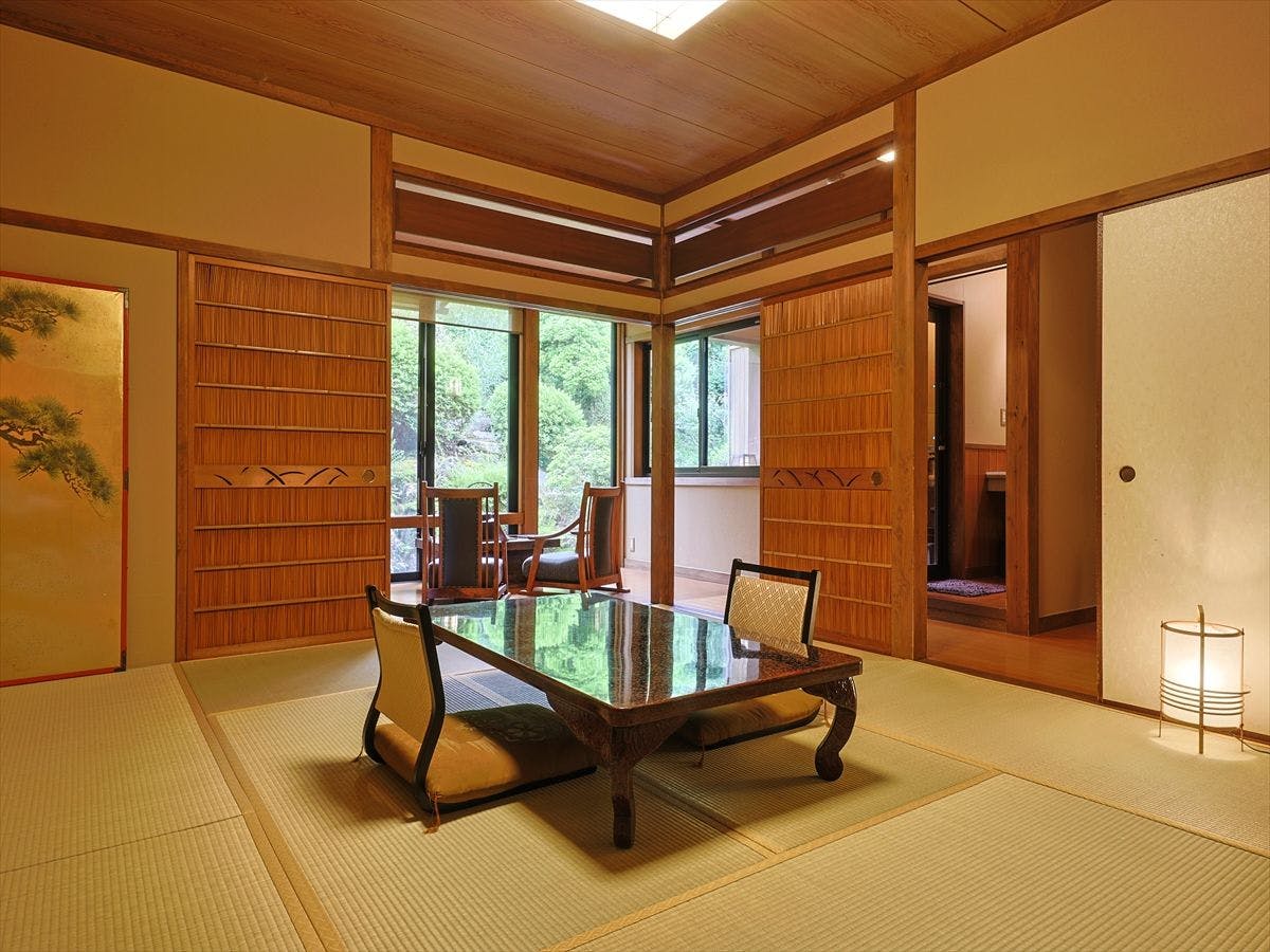 Dorogawa Onsen Kakujin