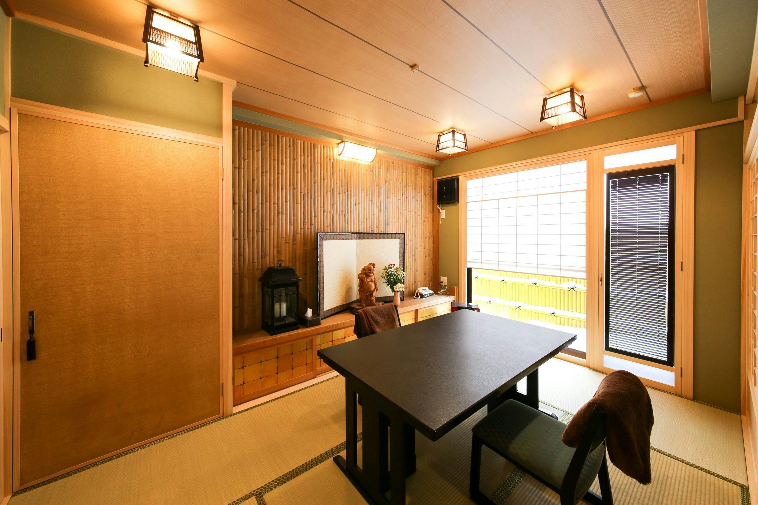 Dorogawa Onsen Kakujin