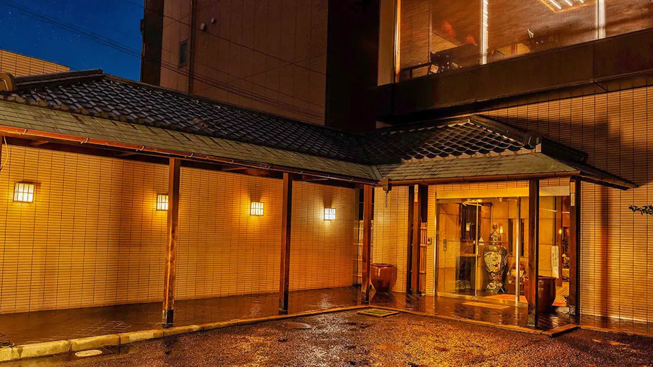 Ryokan Kuramoto