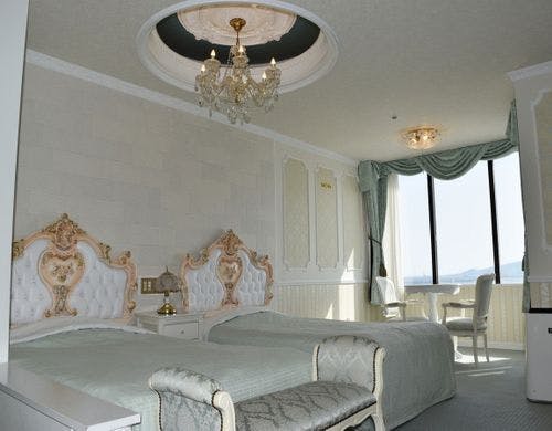 【7F禁煙ロココ風和洋室】一例