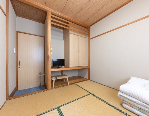 【喫煙】和室1名様（バス・トイレ共用）