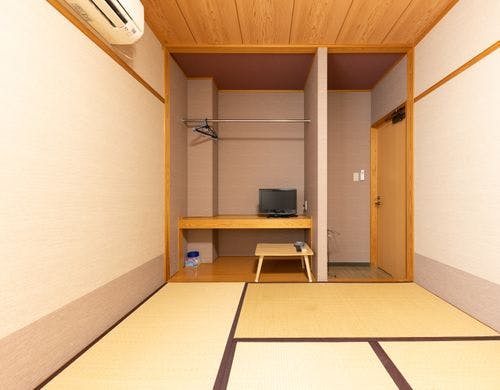 【喫煙】和室1～2名様 バス・トイレ共用