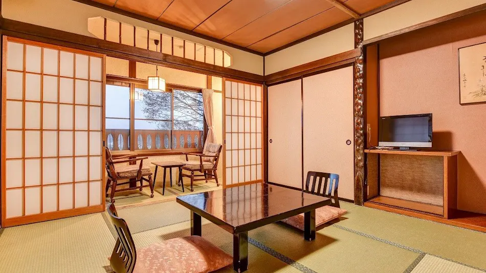 Hida Takayama Futari Shizuka Hakuun