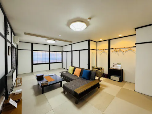 Bilik Tōhō: Bilik dengan pemandangan gunung