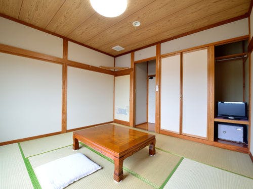 *客室一例/和室8帖