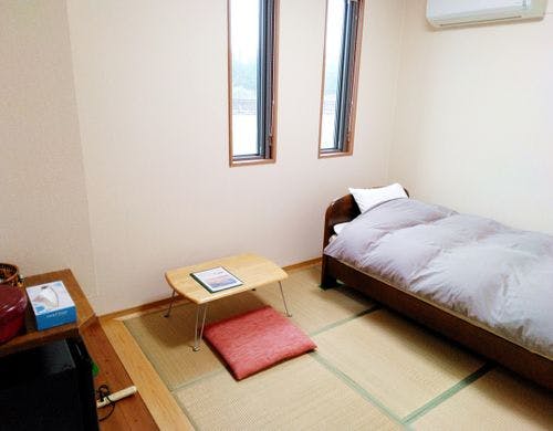 *和室4.5畳（101)テレビや冷蔵庫あり