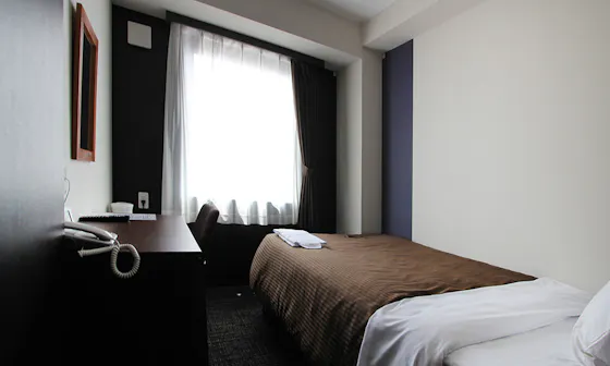 싱글룸【120cm 폭 침대 1개】