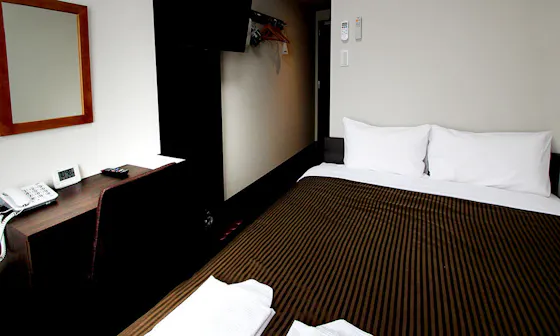 더블룸【140cm 폭 침대 1개】