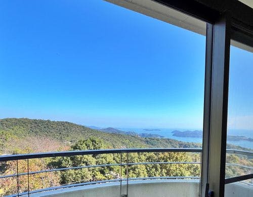 【客室】バリアフリーの特別室